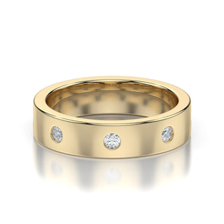 18 Karat Natural Diamond Dot Band
