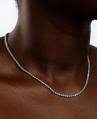 18 Karat Preloved Natural Diamond Tennis