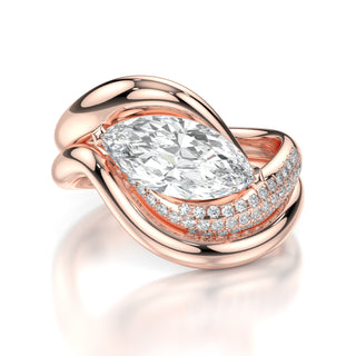 18 Karat Marquise Flow Diamond Engagement Ring Set